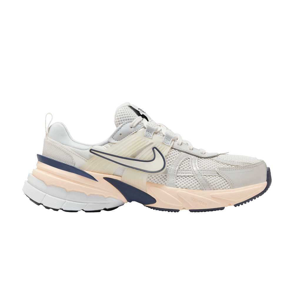 Nike V2K Run Platinum Tint (Women's)