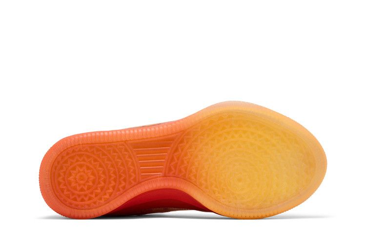 Nike Book 2 Phoenix